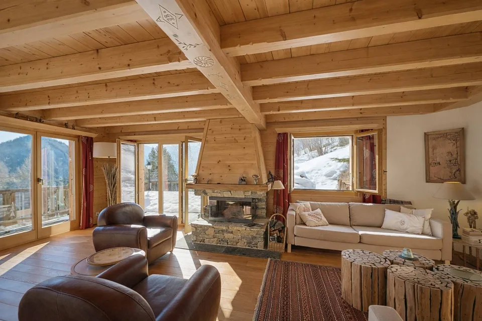 Exclusive Chalet of Exception with Panoramic View