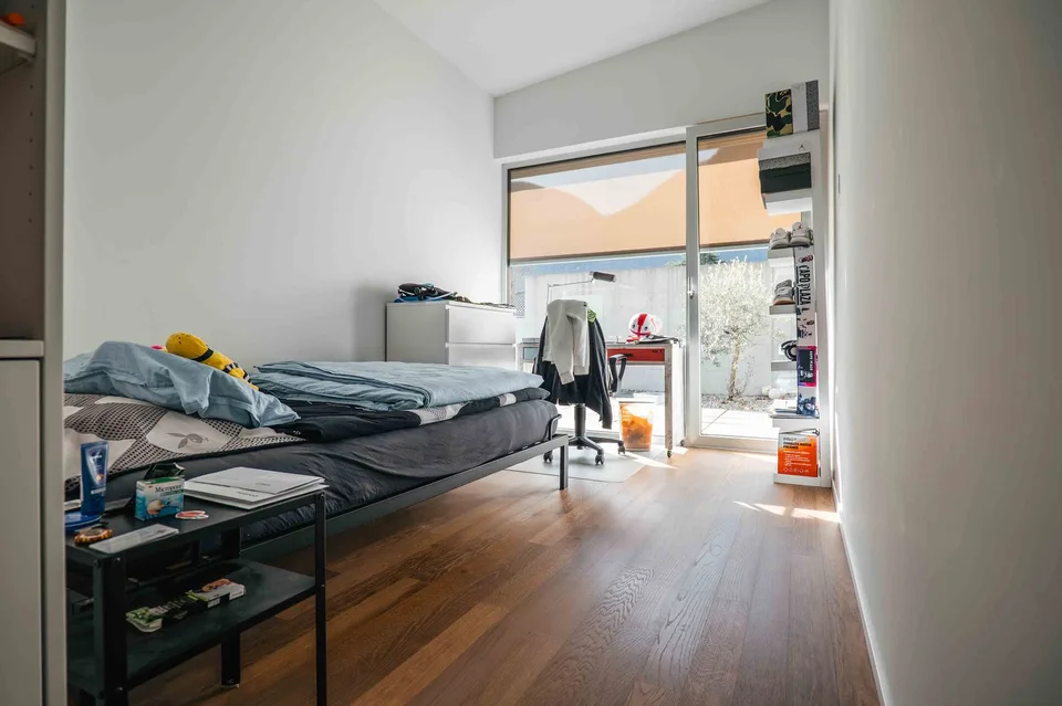 Villa moderne et spacieuse de 5.5 pièces dans un quartier calme à Cresciano – photo 10 sur 46