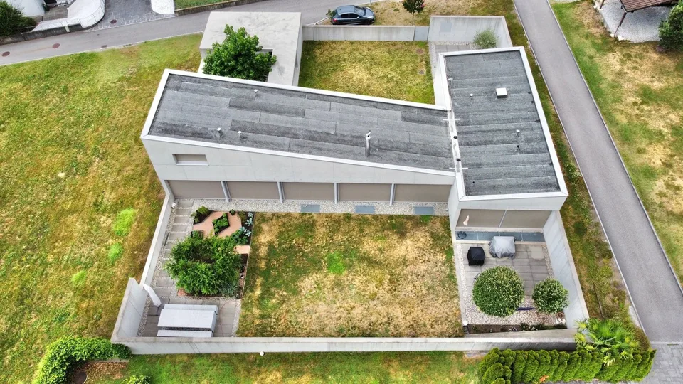 Villa moderne et spacieuse de 5.5 pièces dans un quartier calme à Cresciano – photo 17 sur 46