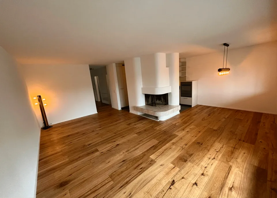 Charmant appartement 4.5 pièces – près de l'aéroport et de la ville de Zurich, au milieu de la nature