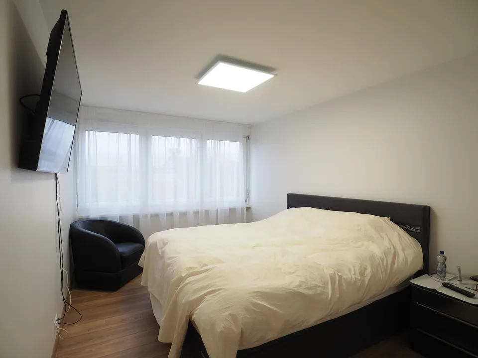 Zentrumsnahe moderne Eigentumswohnung mit Balkon – photo 7 sur 11
