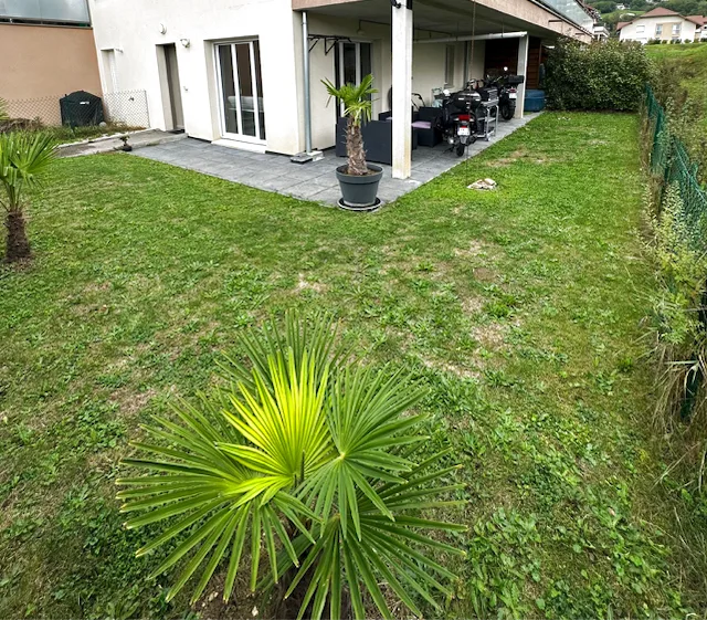 Appartement T2 avec jardin de 103 m2 - Cranves Sales