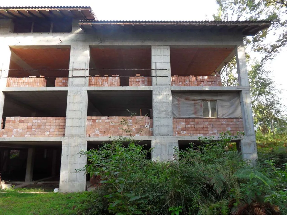 Esclusiva opportunità di sviluppo immobiliare con vista panoramica sul