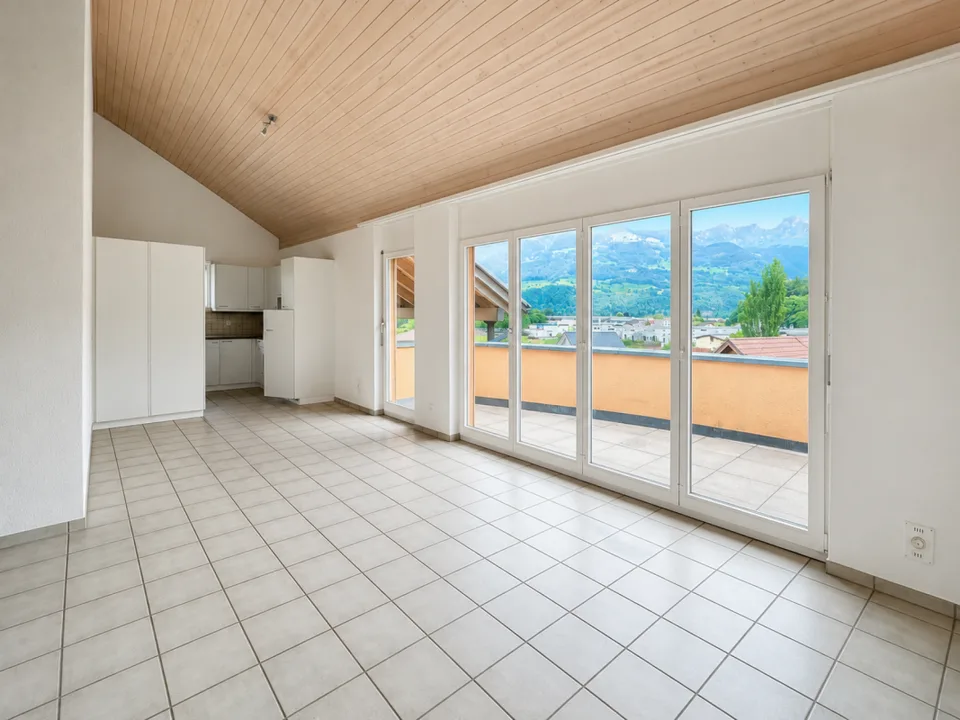 4.5-Zimmer-Dachwohnung in Niederurnen