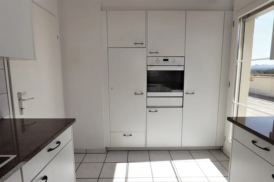 Appartamento mansardato 4.5 locali con 147 m² di area terrazza
