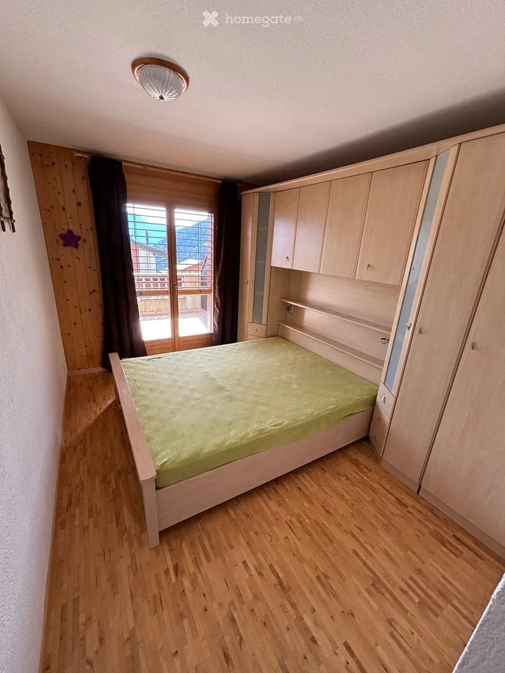 Charmantes 2.5-Zimmer-Wohnung in Ovronnaz – schöner Balkon und Kamin