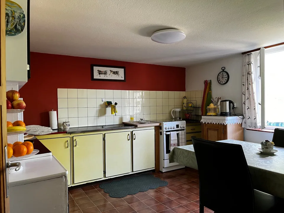 Casa colonica con due fabbricati e panorama montano a Rabius – foto 10 di 20
