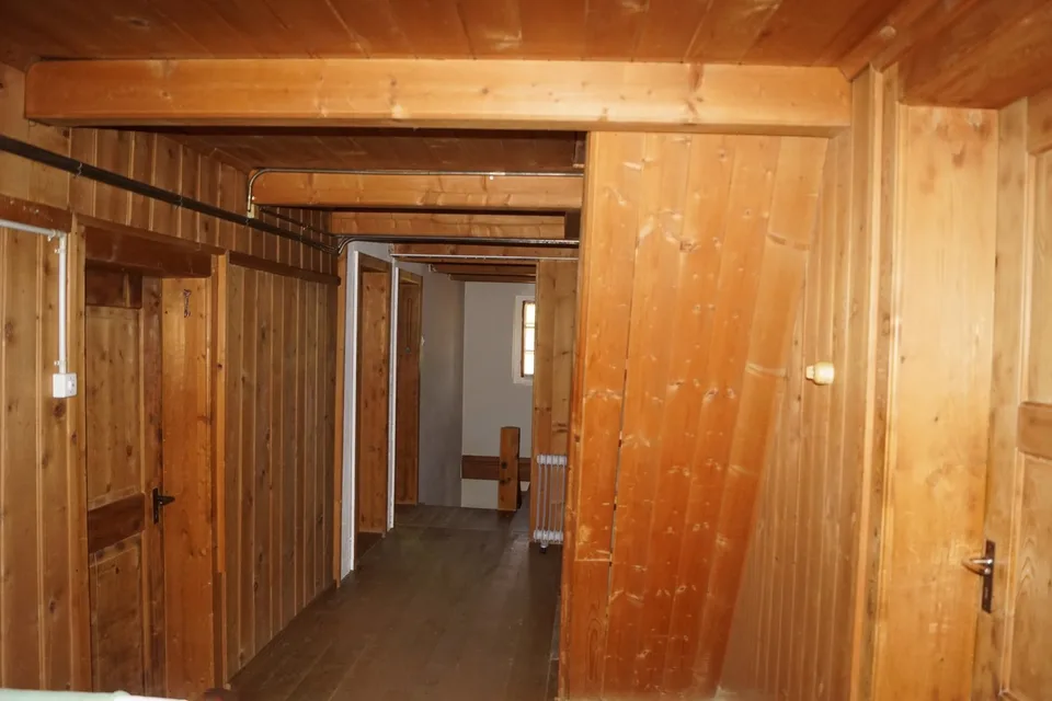 Casa colonica con due fabbricati e panorama montano a Rabius – foto 18 di 20