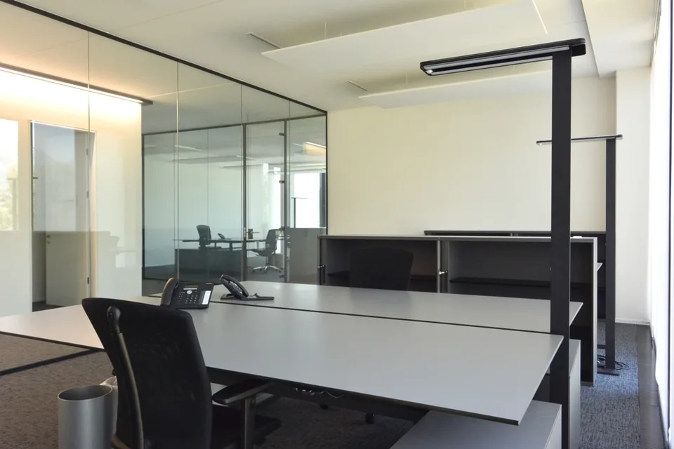 Repräsentative Erdgeschoss-Fläche mit 1'164 m² – Foto 7 von 13