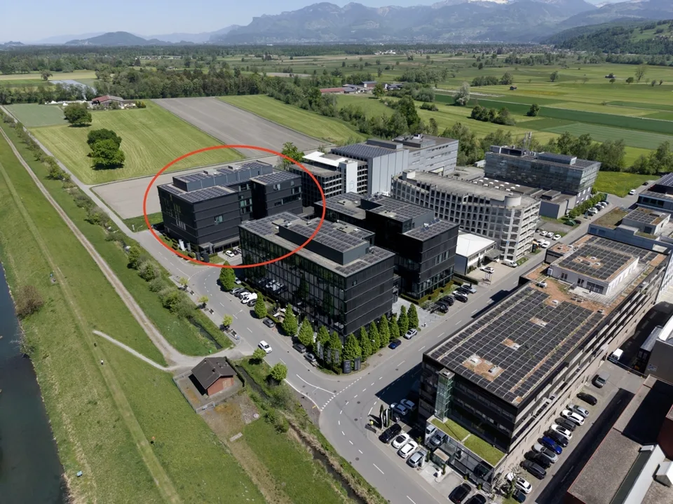 Superficie al pianterreno rappresentativa con 1'164 m²