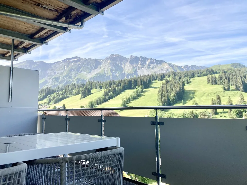 Appartement moderne avec une vue panoramique magnifique dans un emplacement central