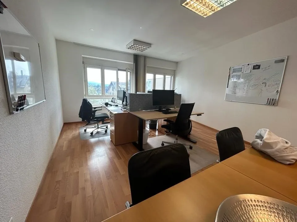 Bureau d'env. 37 m2 en centre ville de Fribourg