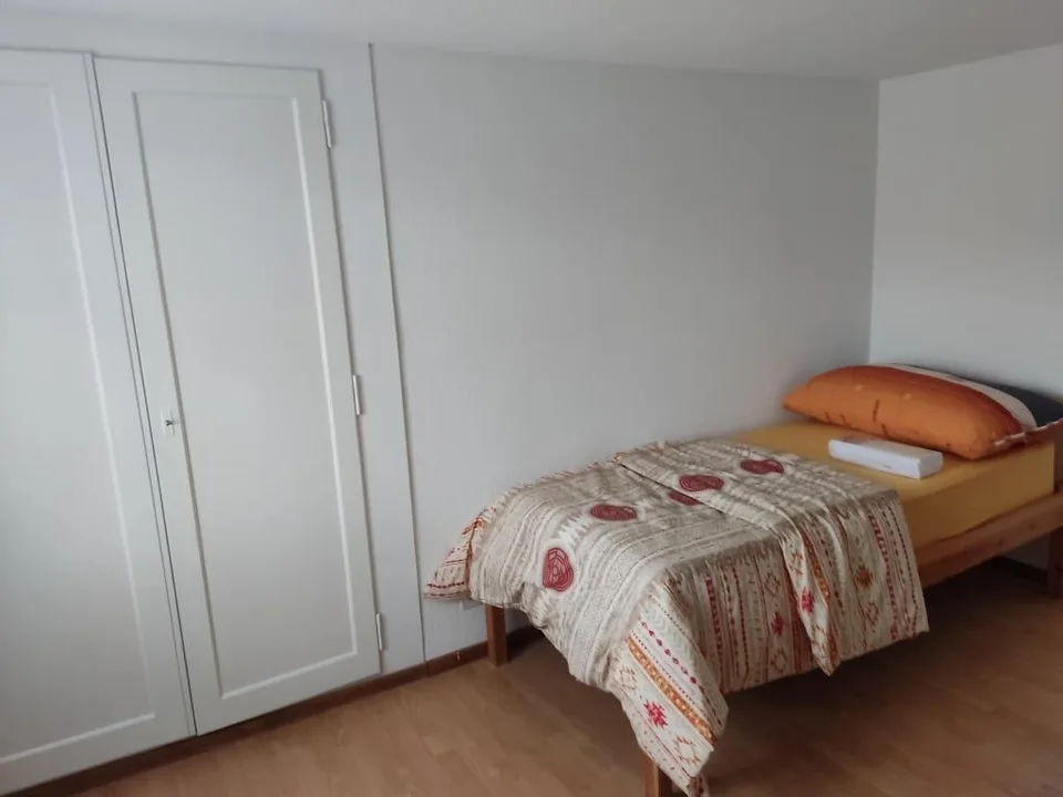 Möbeliertes WG Zimmer in Wyssachen