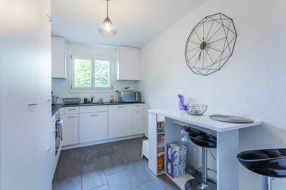 Helles 4.5-Zimmer-Wohnung mit Balkon und Parkplatz in Onnens
