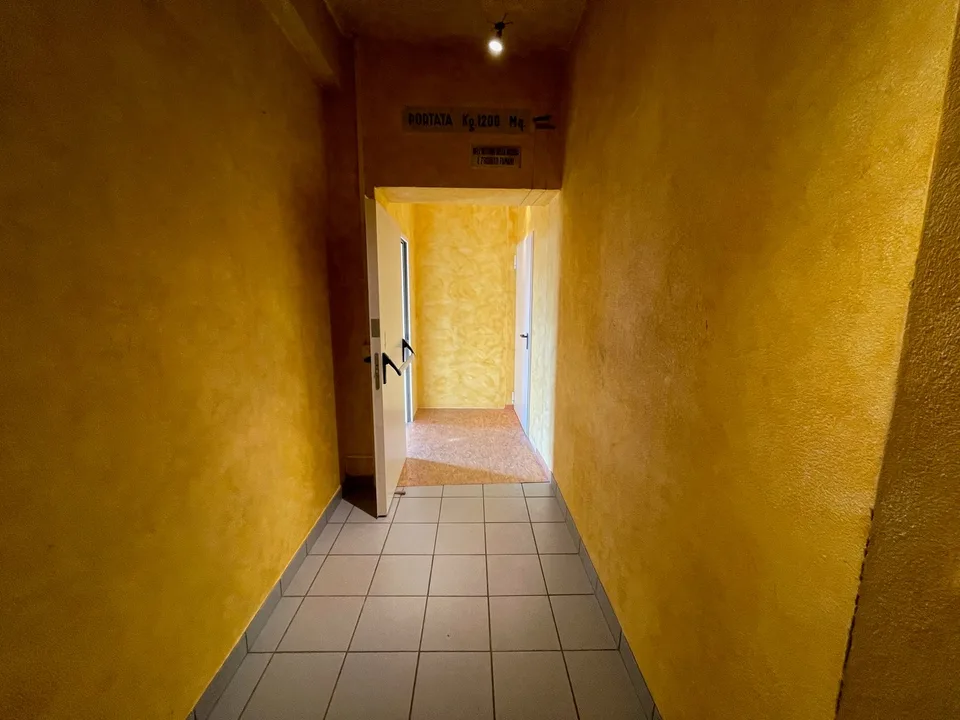 BEDANO - COMMERCIAL SPACE – photo 11 of 11