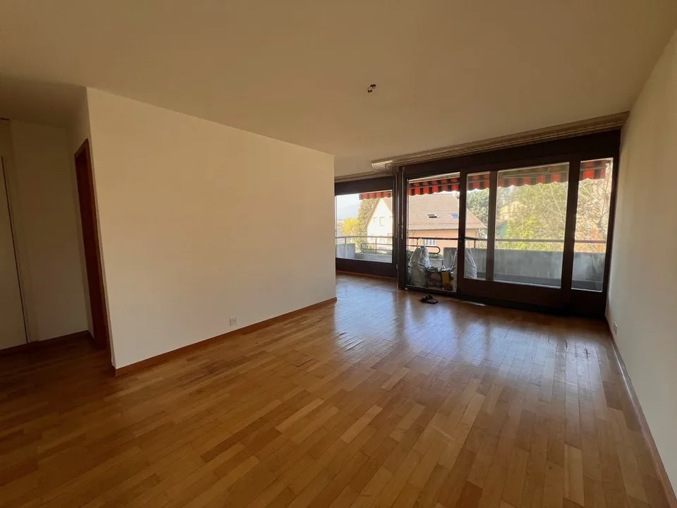 Lumineux appartement de 2.5 pièces à louer à Renens – photo 14 sur 16