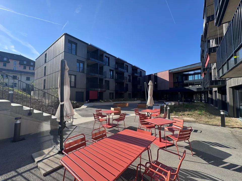 Promotion estivale, deux loyers offerts pour notre résidence adaptée pour des seniors – photo 21 sur 24