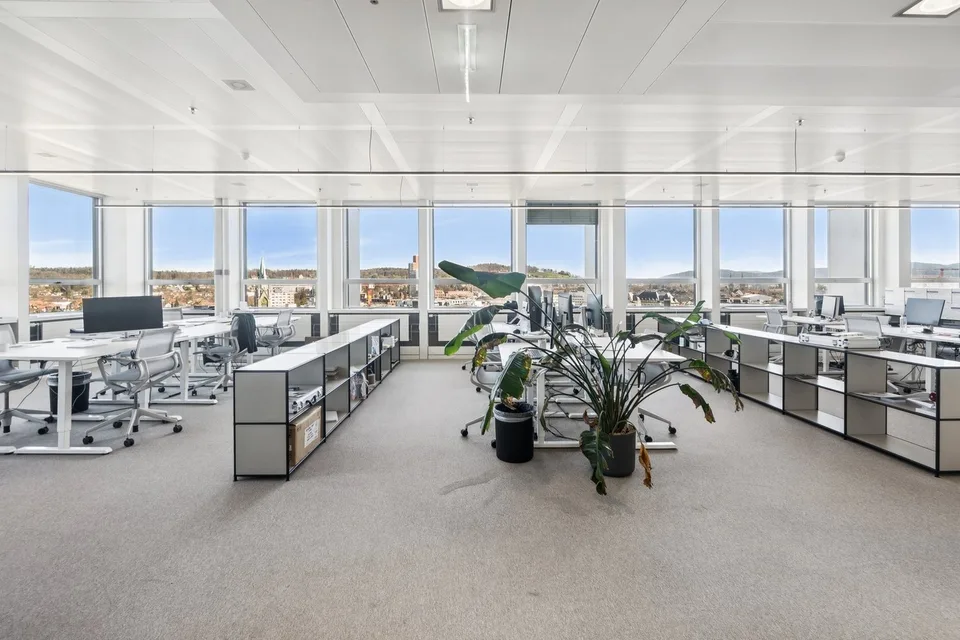 "Wintower" - Arbeiten über den Dächern von Winterthur! – Foto 7 von 13