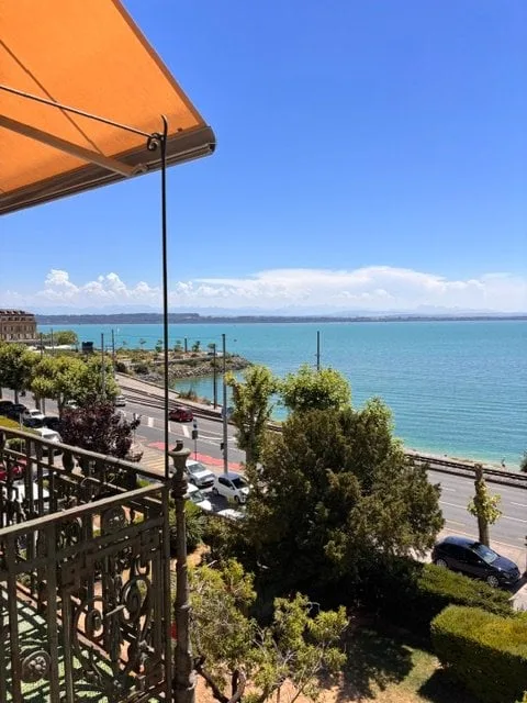 Luxueux 6 pièces avec vue sur le lac au coeur de la ville