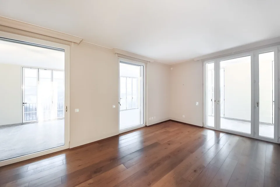 COLLINA D'ORO - AFFITTASI INCANTEVOLE APPARTAMENTO CON GIARDINO PRIVATO E VISTA LAGO (rif. 001) – foto 6 di 19