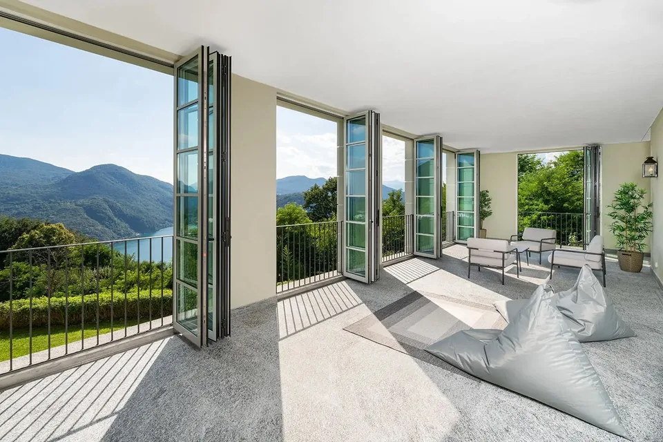 COLLINA D'ORO - AFFITTASI INCANTEVOLE APPARTAMENTO CON GIARDINO PRIVATO E VISTA LAGO (rif. 001) – foto 15 di 19