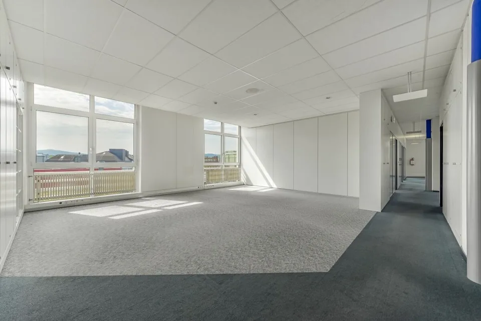 Flexible Bürofläche in Dietikon