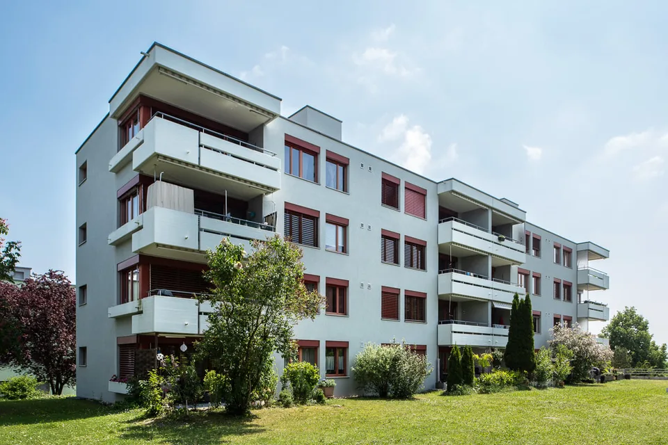 Motorradplatz zu vermieten!