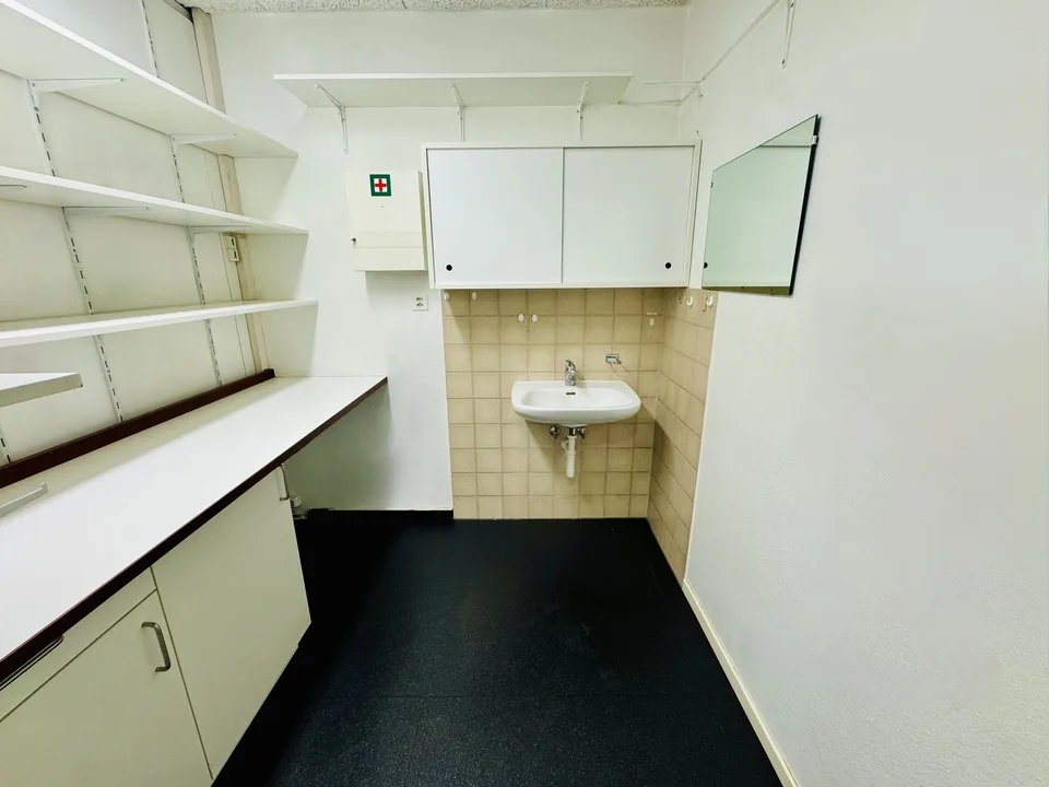 Ihr neuer Standort nahe Lochergut – Foto 7 von 7