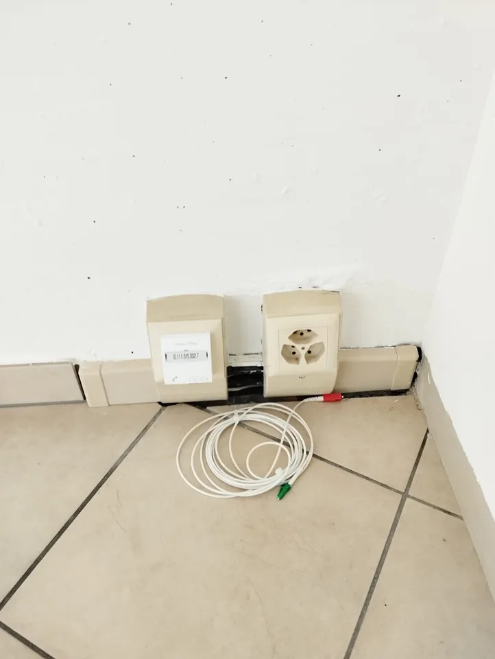 AFFITTASI UFFICIO / STUDIO OPEN SPACE A MENDRISIO – foto 7 di 8