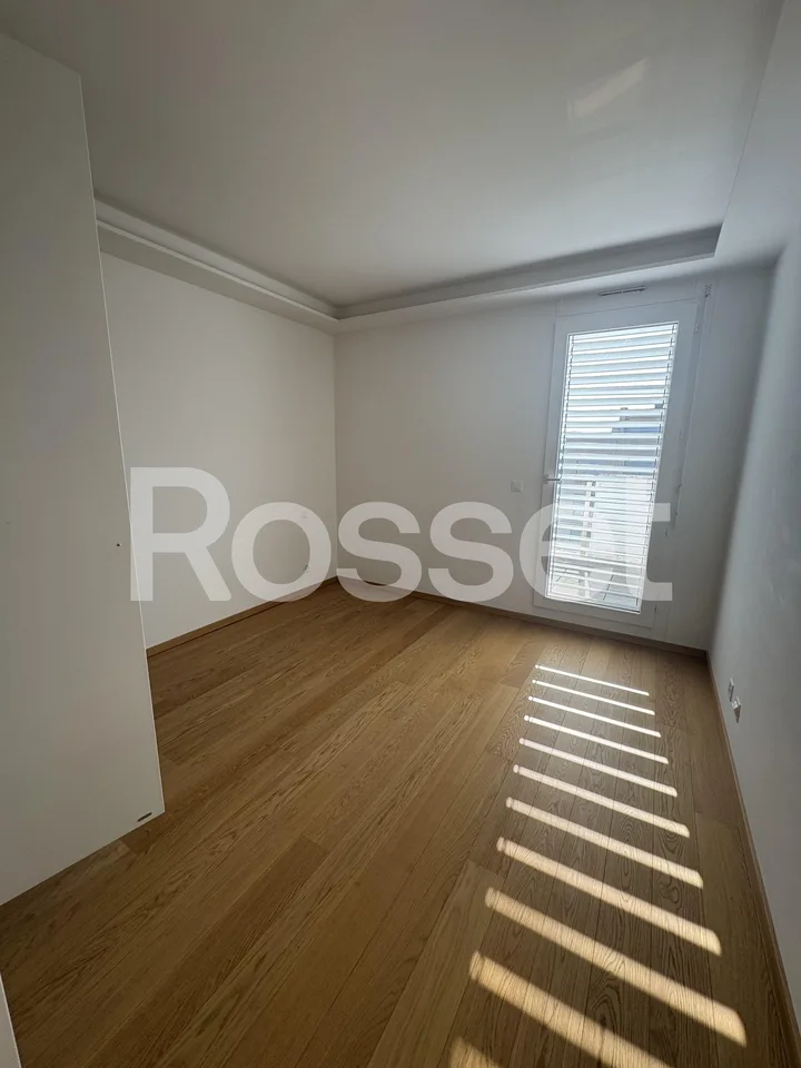 Wohnung mit 5 Zimmern im 6. Stock, ca. 220 m2