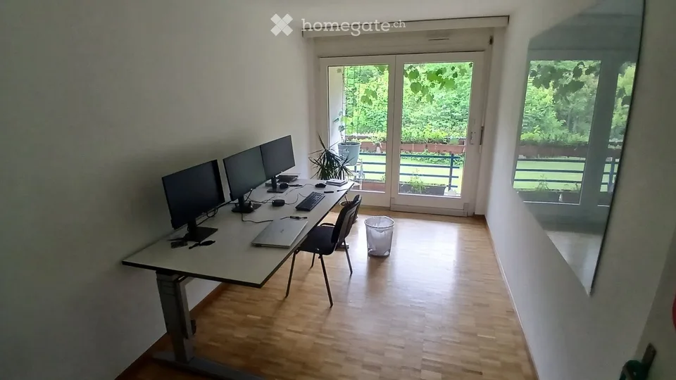 3 Zimmer zu vermieten 94 m² mit Balkon + innenparken