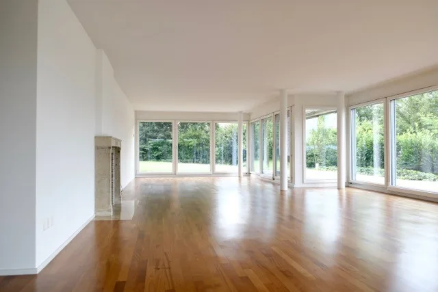 Appartamento unico e spazioso di 5,5 locali con giardino, terrazza e camino