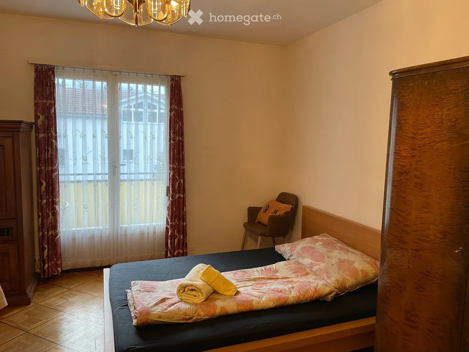 Gemütliche Zimmer für Ferien oder Arbeit in Graubünden