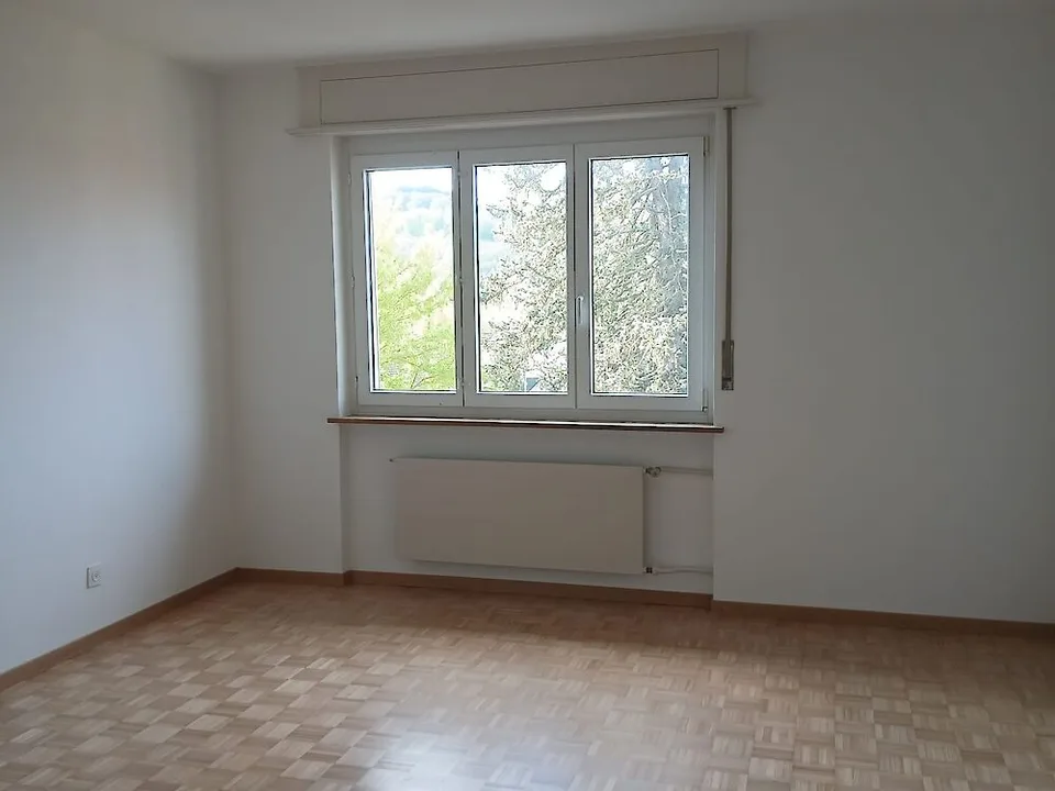 Geräumige 4.5-Zimmerwohnung im 3. Stock
