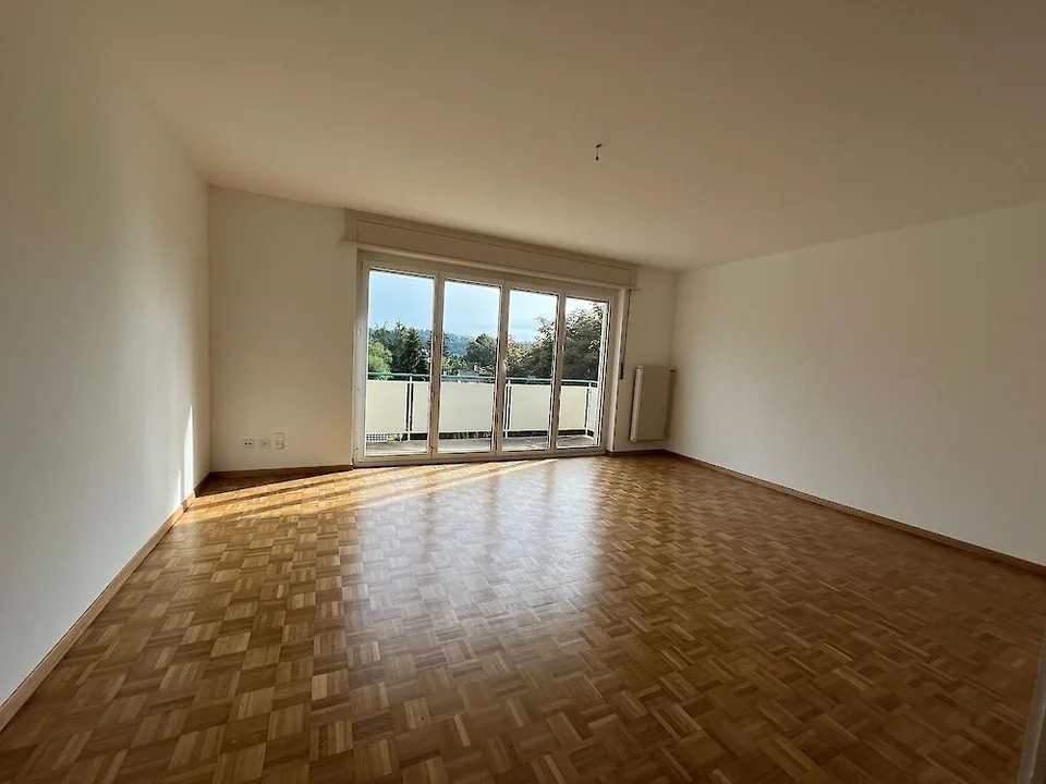 Geräumige 4.5-Zimmerwohnung im 3. Stock