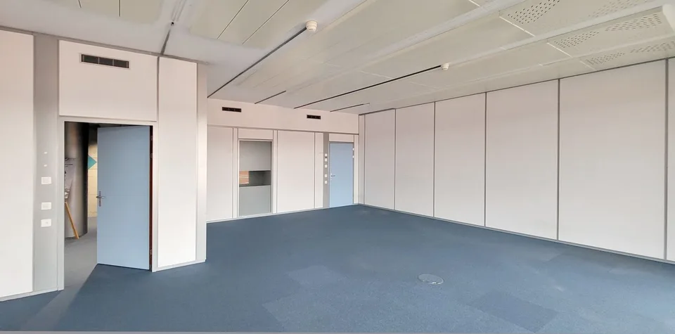 Fully built-out 56 m² in the ALTHARDHUB! – photo 7 of 11