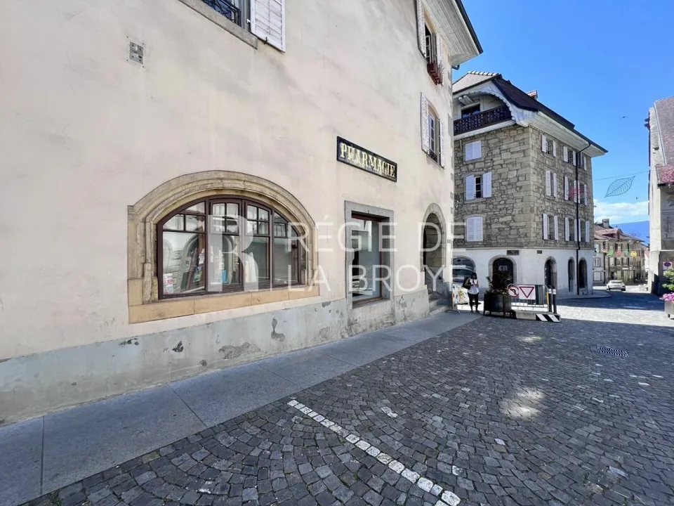 Administrative/Office 140 m2 in Estavayer-le-Lac – photo 13 of 17