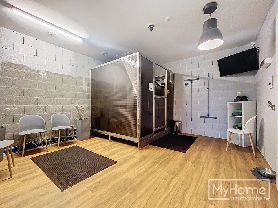 Commercial space for rent in Echallens