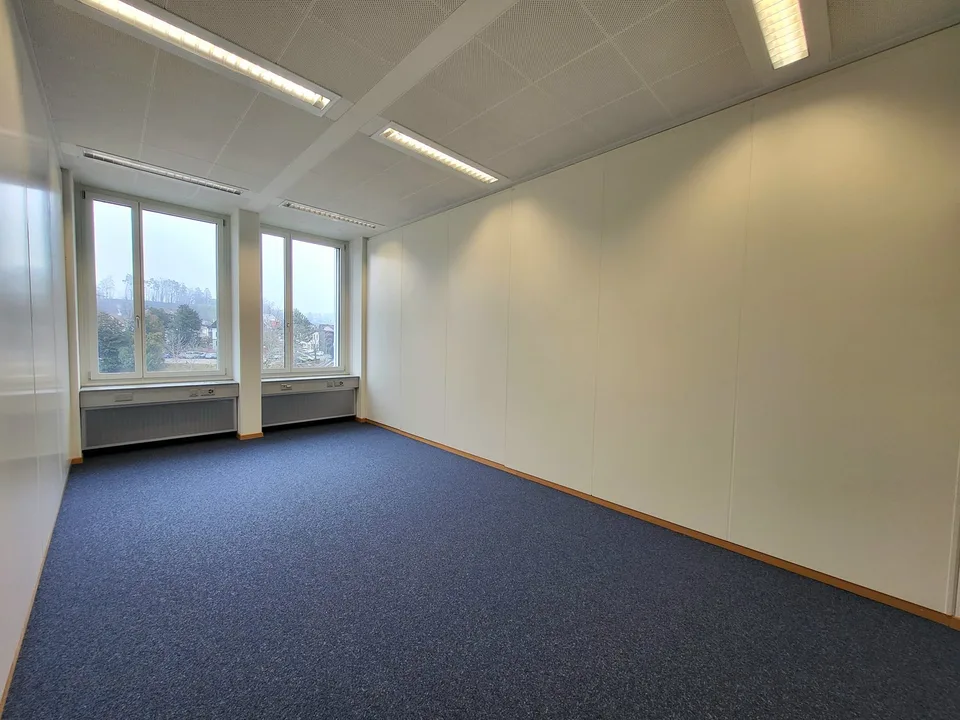 Enjoy the advantages of the Joweid area - rent office space – photo 7 of 9
