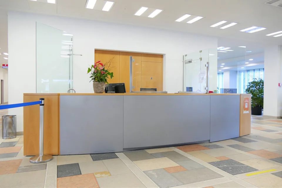 Enjoy the advantages of the Joweid area - rent office space – photo 9 of 9
