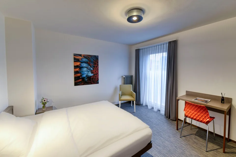 neu renoviertes, möbliertes Apartment "F/A-18" in Emmenbrücke