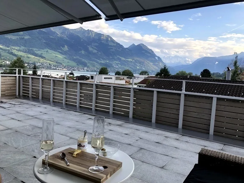 5 ZIMMER-ATTIKAWOHNUNG IN SARNEN (OW), MÖBLIERT