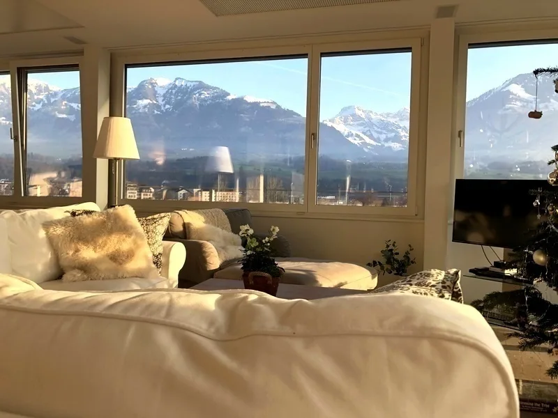 5 ZIMMER-ATTIKAWOHNUNG IN SARNEN (OW), MÖBLIERT