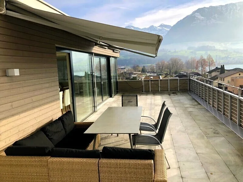 5 ZIMMER-ATTIKAWOHNUNG IN SARNEN (OW), MÖBLIERT