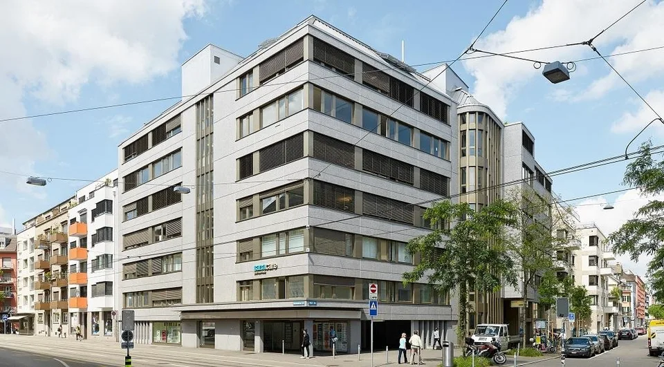 Einstellplatz in zentraler Lage zu vermieten