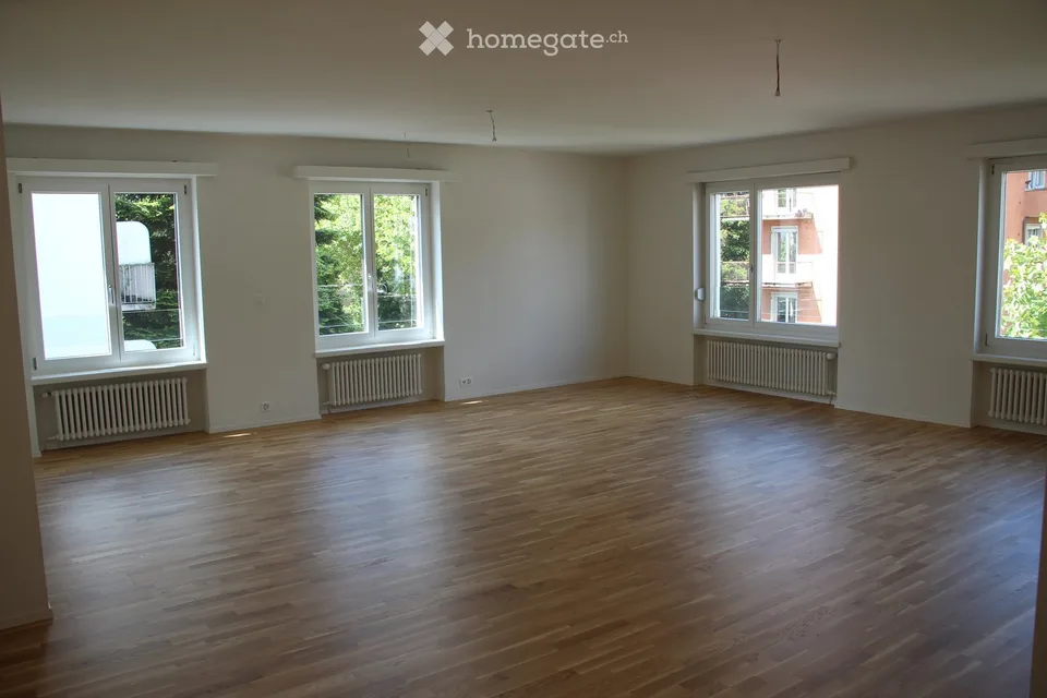Studio luminoso / Ufficio creativo in posizione privilegiata a Zurigo-Wollishofen