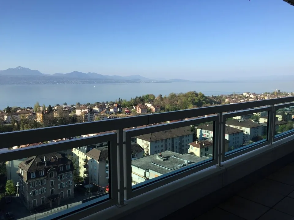 Superbe appartement avec vue sur le lac