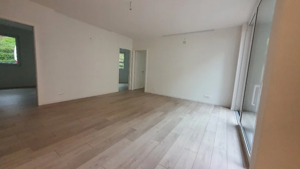 Appartement von hohem Standard, 4,5 Zimmer mit Terrasse