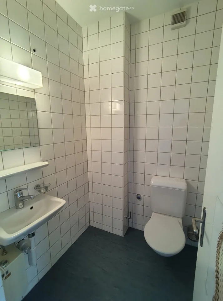 Espace commercial polyvalent à louer dans un bon emplacement