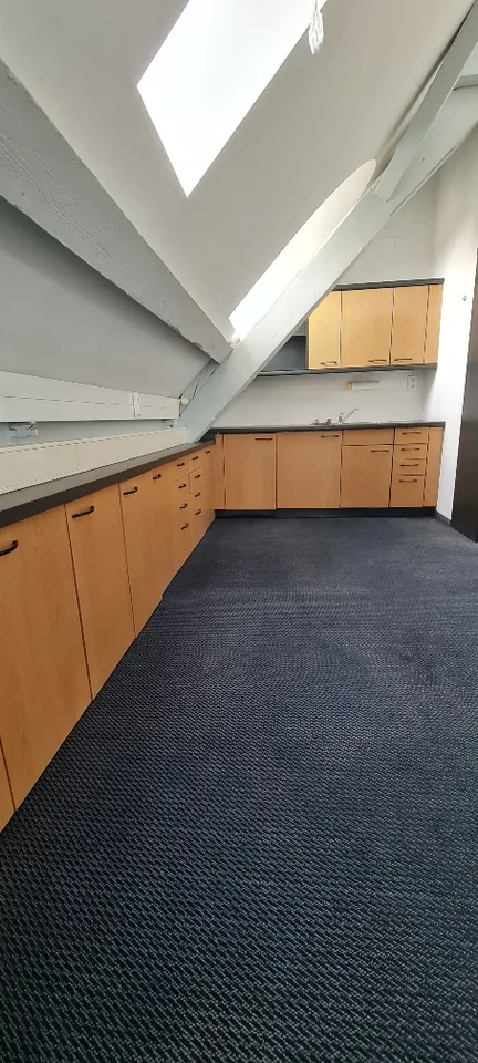 Approx. 150 m2 office space on the 6th floor – photo 7 of 9